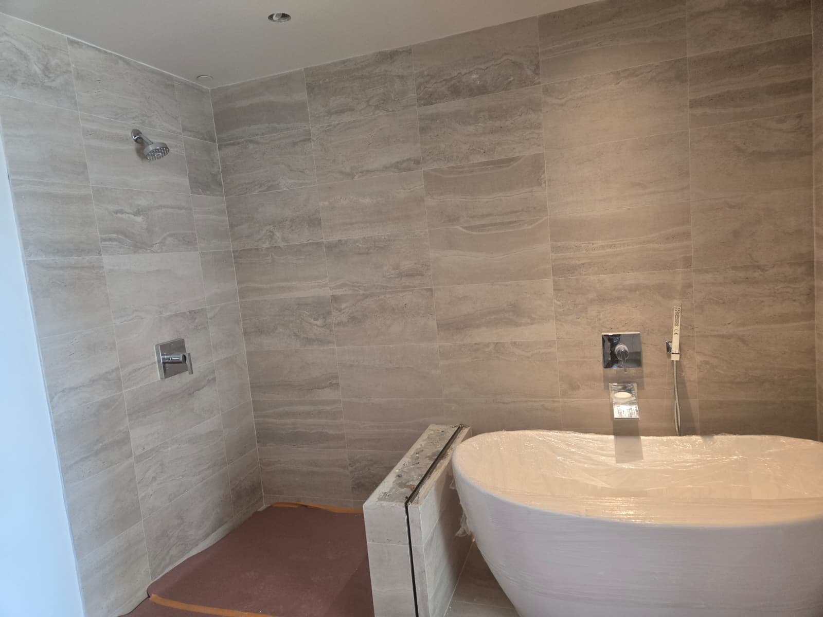Luxury bathroom and residential remodeling in Glendale CA by Ararat Builders Corp