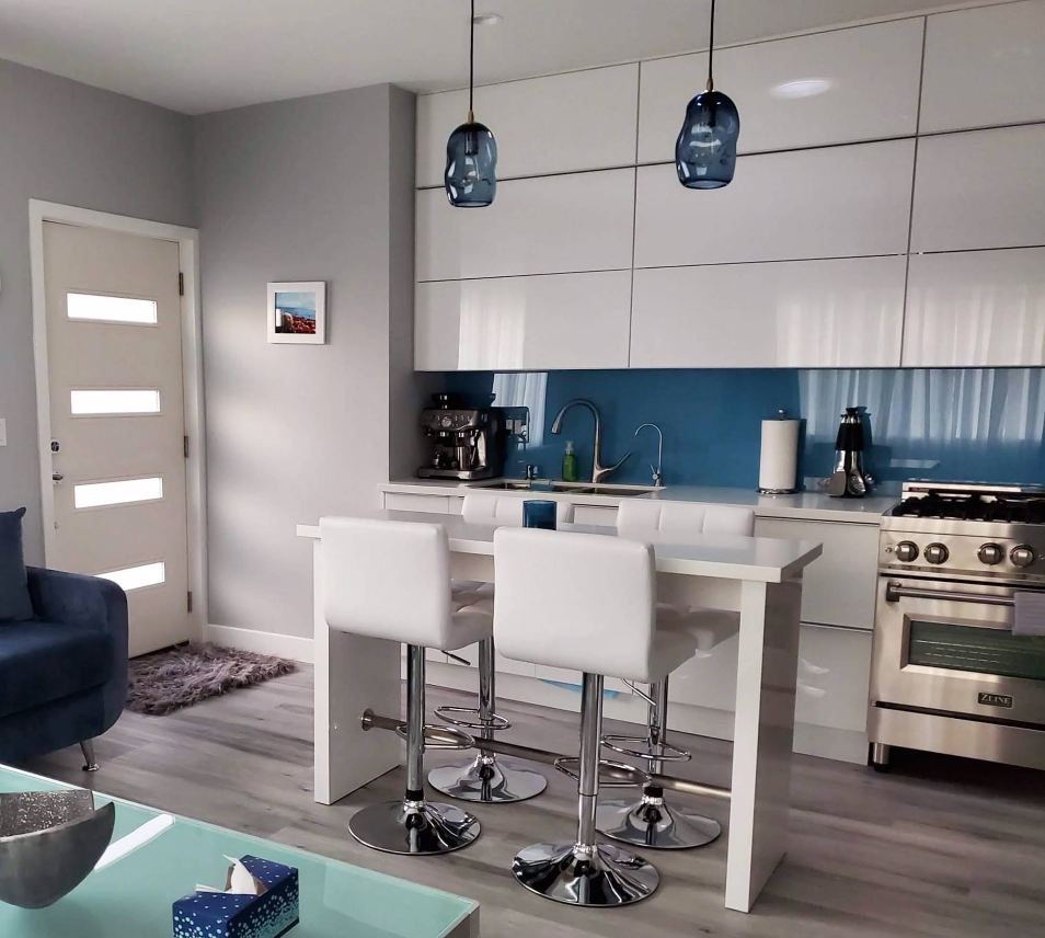 Completed modern kitchen remodel by Ararat Builders